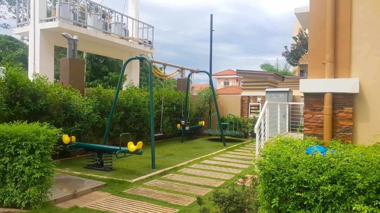 2 Bedroom And Studio Apartments With Private Pool And Gym In Vista Manors Verdant Puerto Princesa Luaran gambar