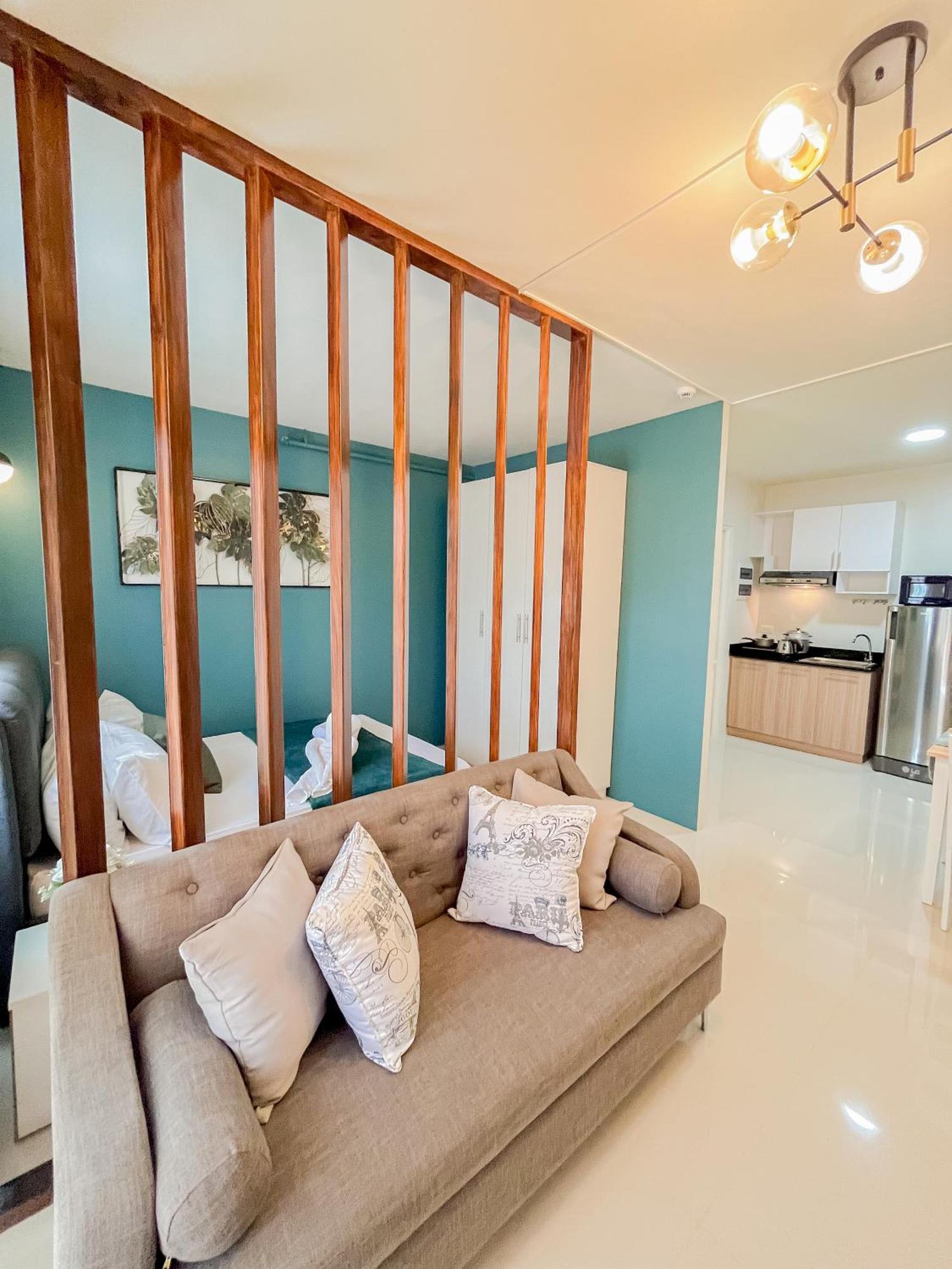 2 Bedroom And Studio Apartments With Private Pool And Gym In Vista Manors Verdant Puerto Princesa Luaran gambar