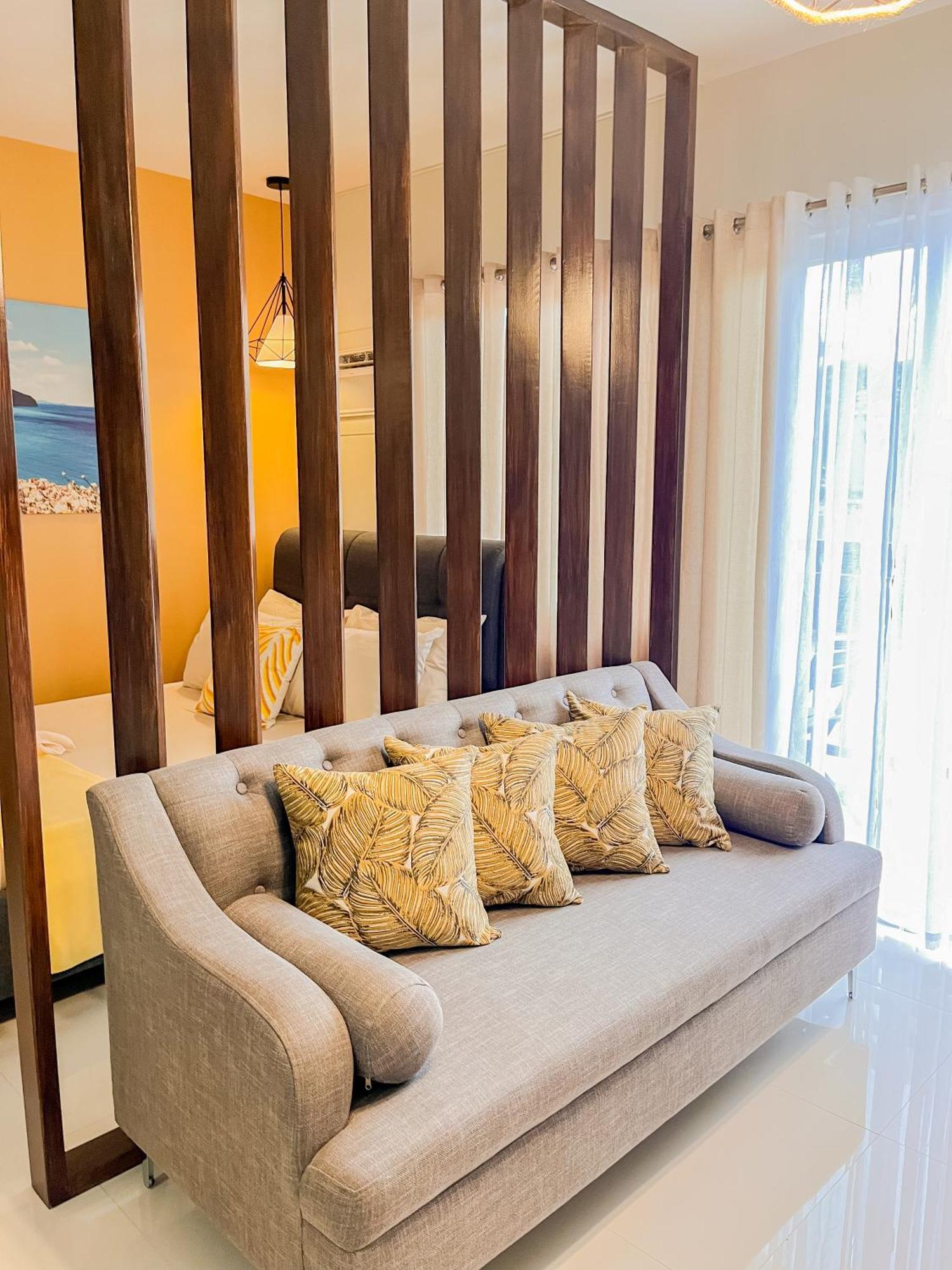 2 Bedroom And Studio Apartments With Private Pool And Gym In Vista Manors Verdant Puerto Princesa Luaran gambar