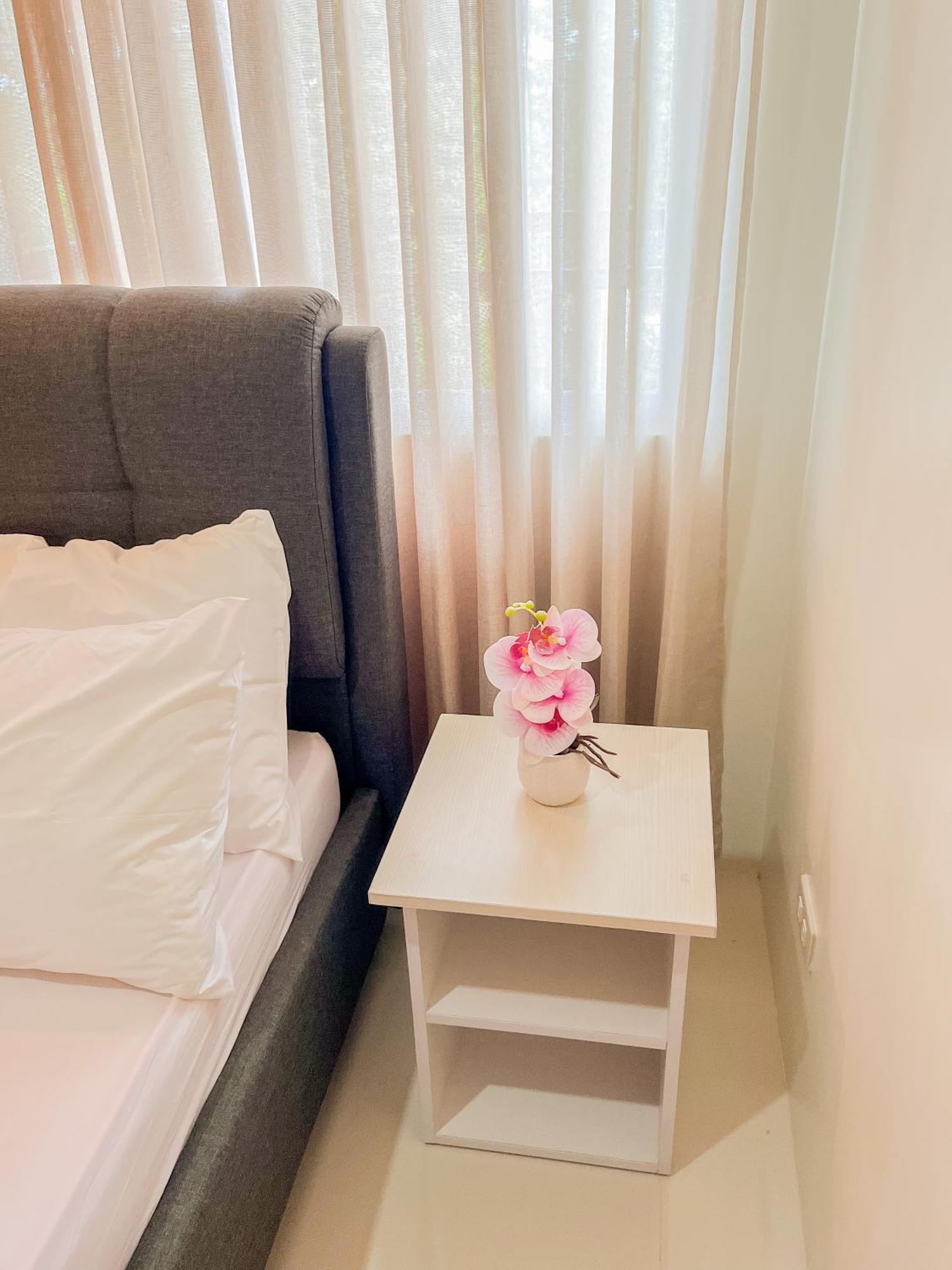 2 Bedroom And Studio Apartments With Private Pool And Gym In Vista Manors Verdant Puerto Princesa Luaran gambar