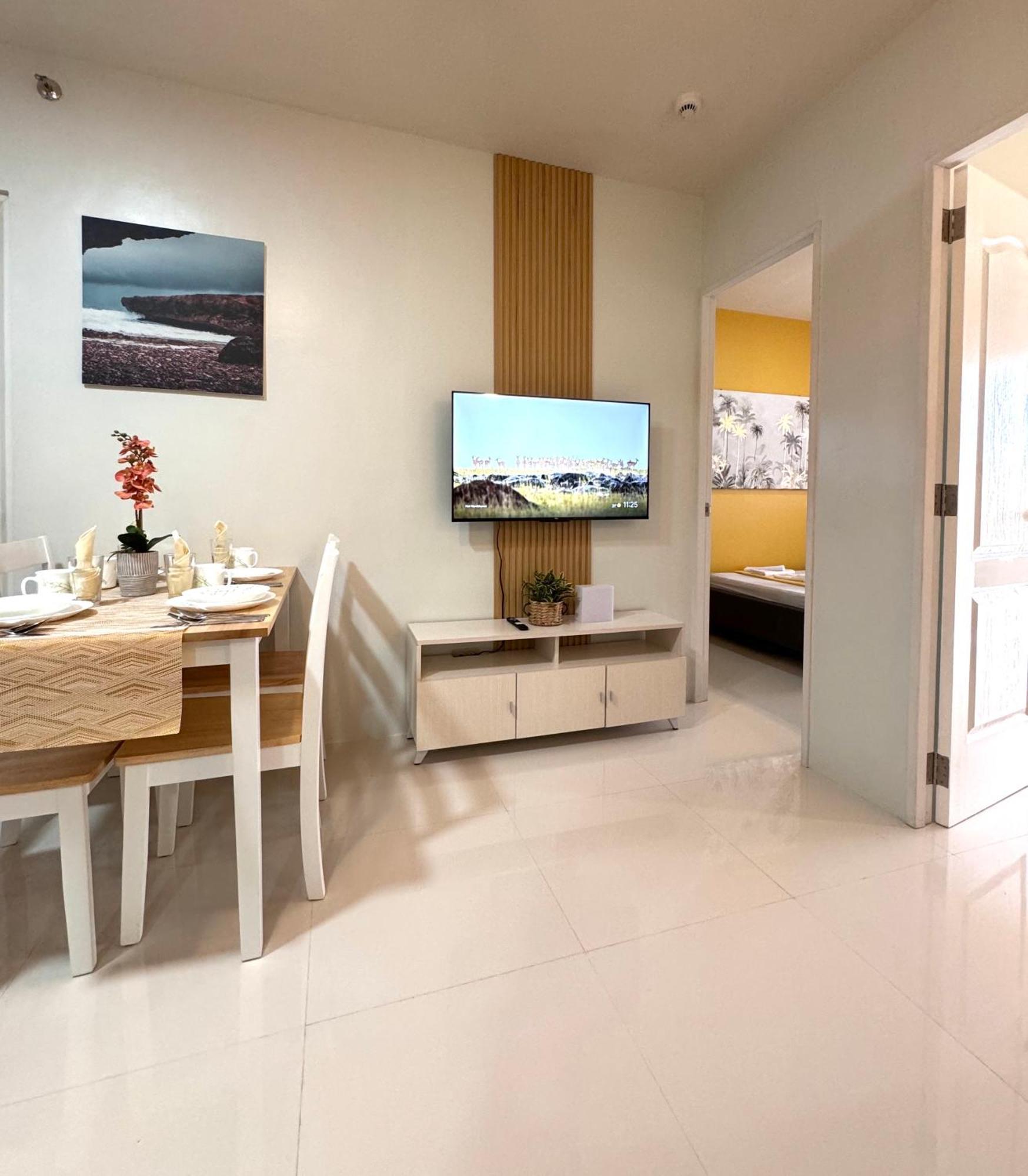 2 Bedroom And Studio Apartments With Private Pool And Gym In Vista Manors Verdant Puerto Princesa Luaran gambar