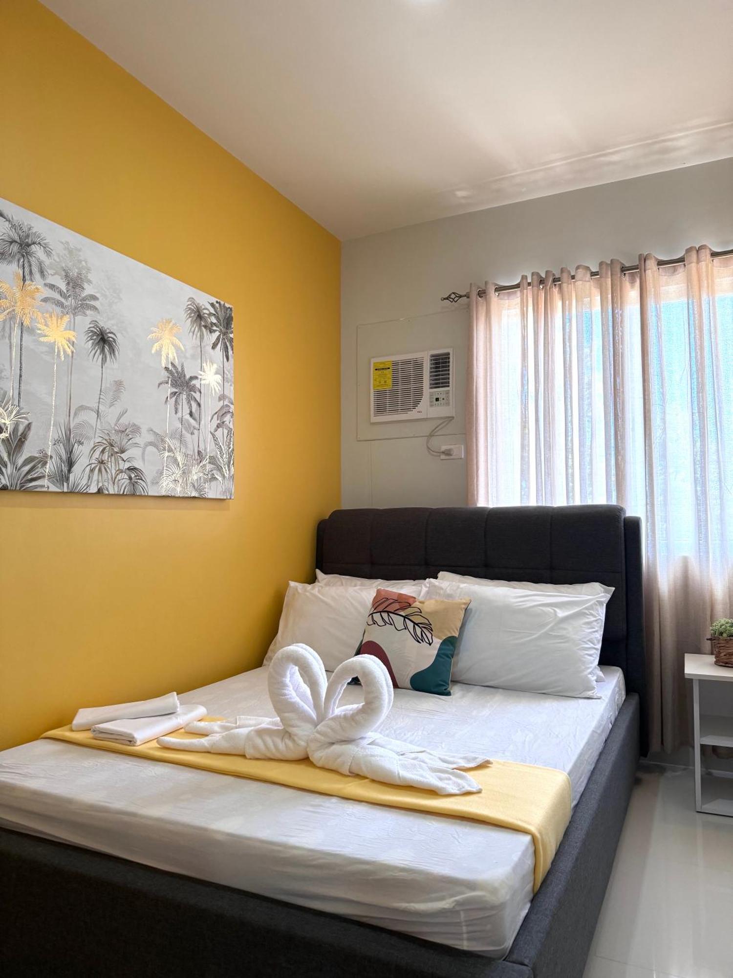 2 Bedroom And Studio Apartments With Private Pool And Gym In Vista Manors Verdant Puerto Princesa Luaran gambar